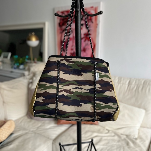 Ah•dorned shoulder bag - Picture 10 of 11